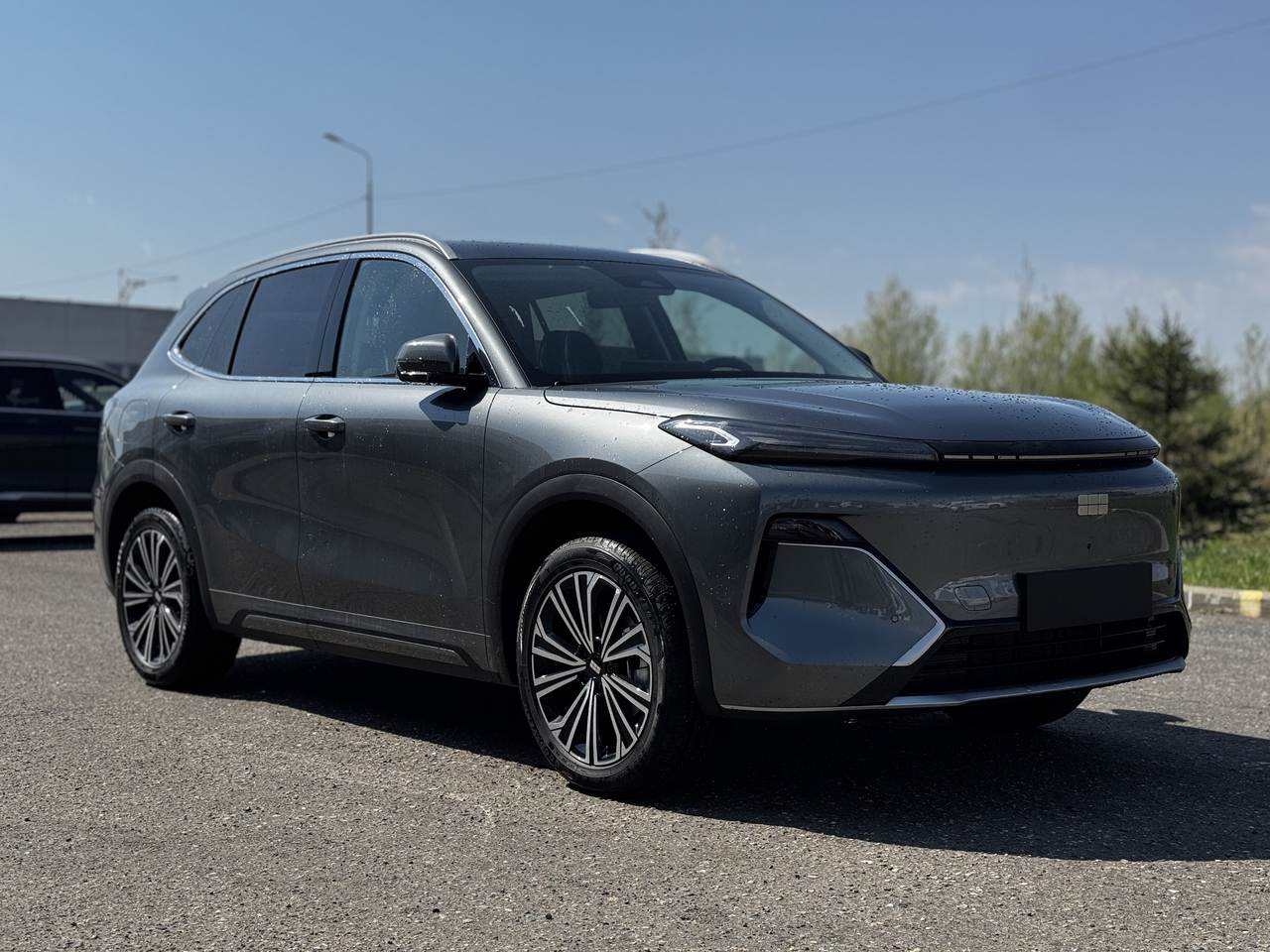 Geely EX5 EM-i Макс/Max 1.5 гибрид. передний привод