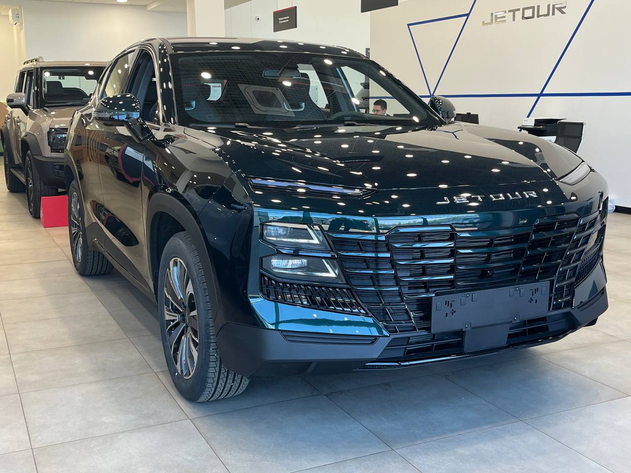 Jetour DASHING Люкс 1.5Т 6 РКП 25 г.в.