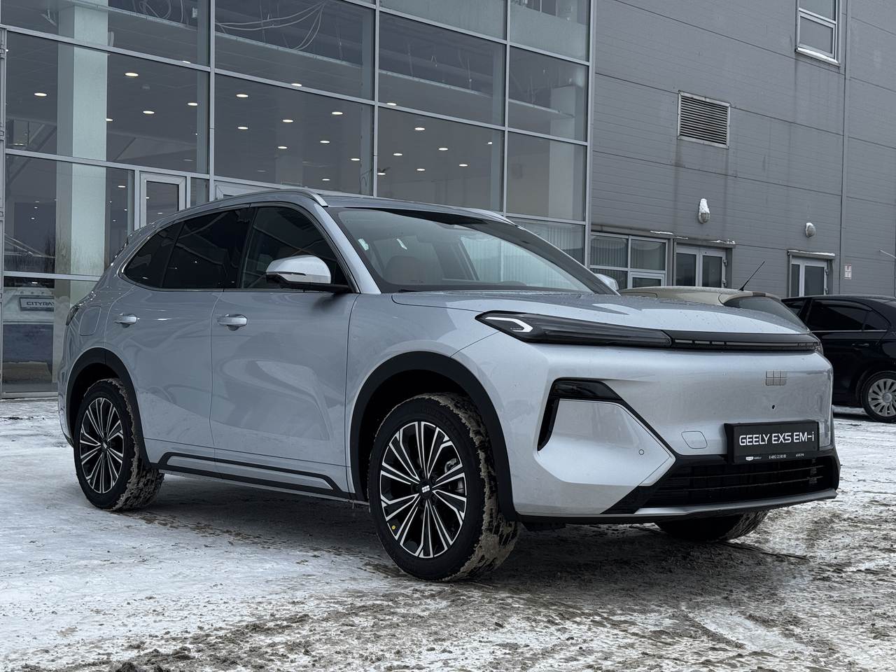 Geely EX5 EM-i Макс/Max 1.5 гибрид. передний привод