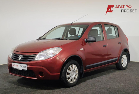 Renault Sandero 2010 года с пробегом 197 138 км