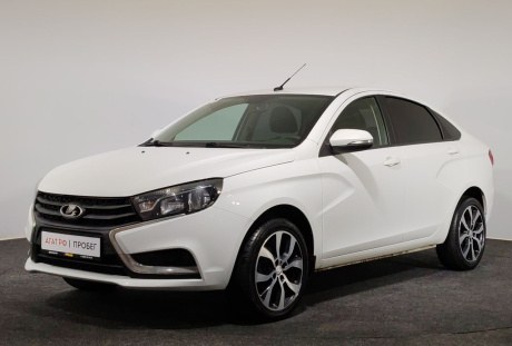 LADA Vesta 2018 года с пробегом 108 410 км