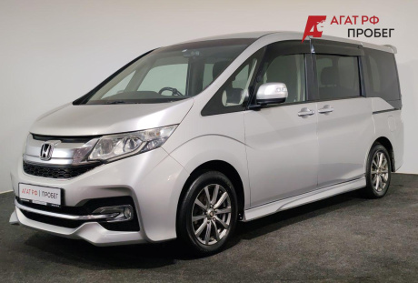 Honda Stepwgn 2015 года с пробегом 117 706 км