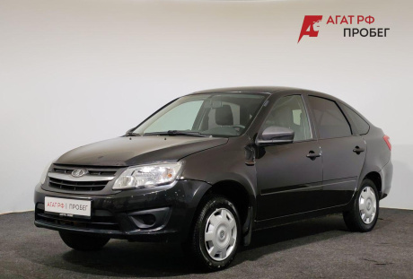 LADA Granta лифтбек 2016 года с пробегом 72 350 км