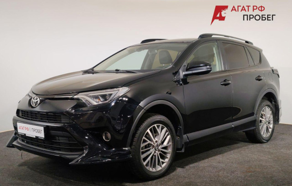 Toyota RAV 4 2017 года с пробегом 198 748 км, фото 1