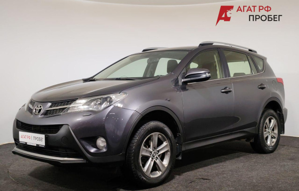 Toyota RAV 4 2015 года с пробегом 229 200 км, фото 1