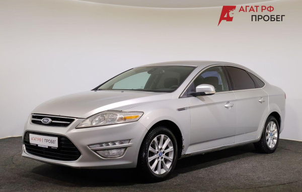 Ford Mondeo 2012 года с пробегом 267 841 км, фото 1