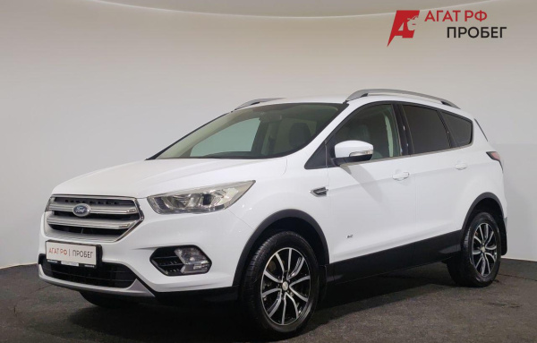Ford Kuga 2018 года с пробегом 106 963 км, фото 1