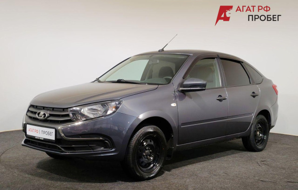 LADA Granta лифтбек 2021 года с пробегом 47 942 км, фото 1