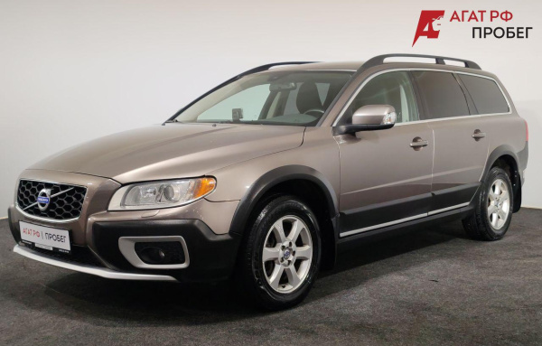 Volvo XC70 2010 года с пробегом 299 747 км, фото 1