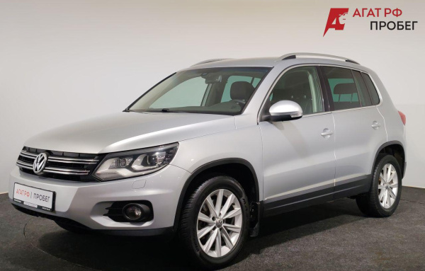 Volkswagen Tiguan 2011 года с пробегом 209 458 км, фото 1
