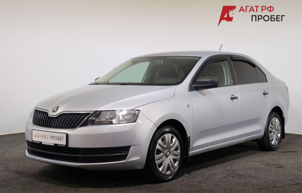 ŠKODA Rapid 2016 года с пробегом 199 000 км, фото 1